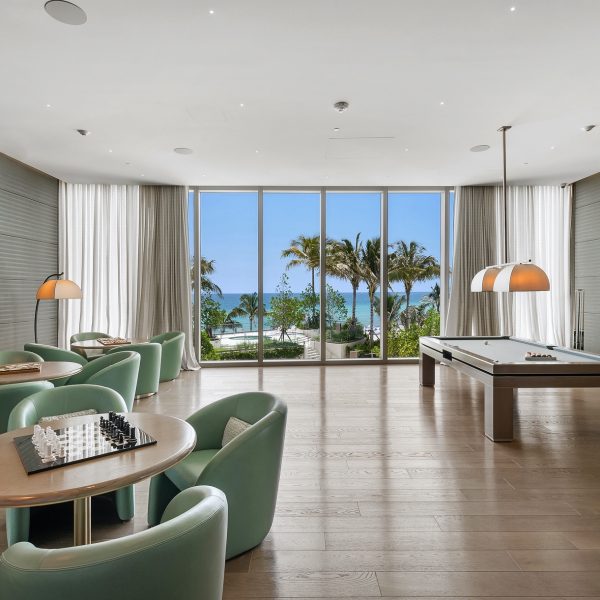 Game Room with Pool Table - Armani Casa